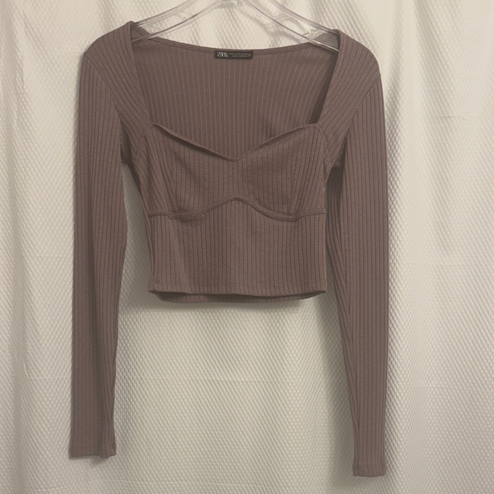 Zara Dusty Pink Ribbed Long Sleeve crop top with sweetheart neckline